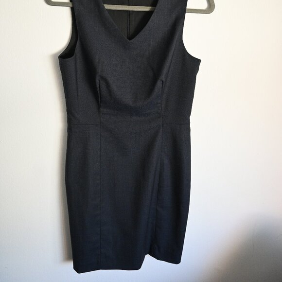 Theory Sleeveless Suiting Dress – Navy – Size 6 - Picture 2 of 14